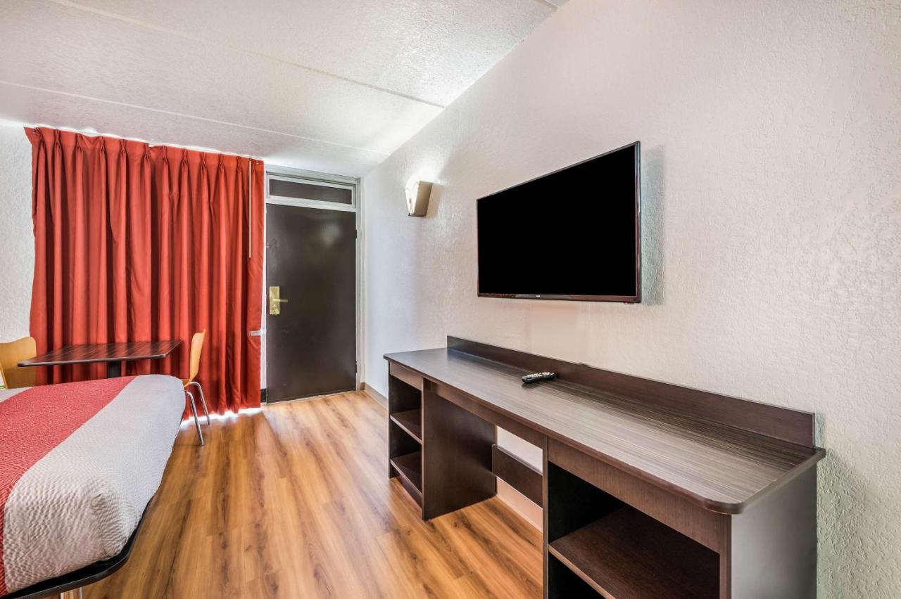 Motel 6-Henderson, TX Buitenkant foto